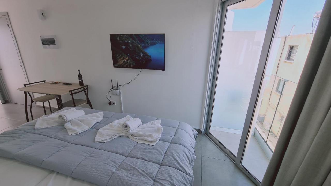 Stay Napa Living Studios Ajía Nápa Kültér fotó