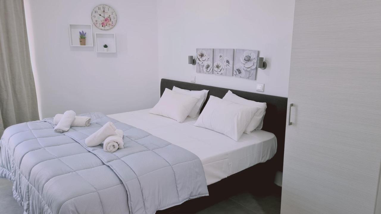 Stay Napa Living Studios Ajía Nápa Kültér fotó