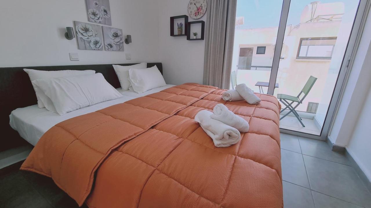 Stay Napa Living Studios Ajía Nápa Kültér fotó